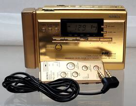 Aiwa Hs-ex50 Portable Stereo Radio Cassette Player Used Needs Service