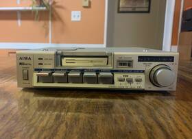 Sd-l10u Aiwa Mini Cassette Deck. Very Rare