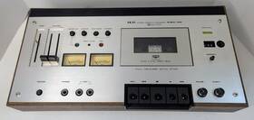 Gxc-39 Akai Stereo Cassette Deck Recorder - Powers On Read Desc