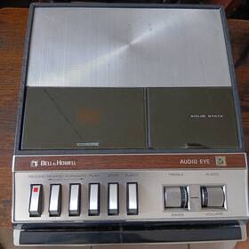 2395a Bell And Howell Tape Recorder Cassette Player Works Not Tested With
