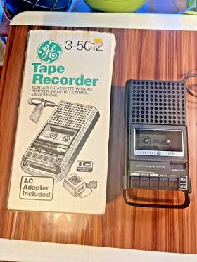 3-5012 Ge General Electric Tape Recorder Vintage Portable Cassette No Adapter