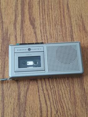 Ge 3-5335c Vintage General Electric Micro Cassette Recorder Model #