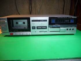 D-e26 Hitachi Cassette Deck Parts Or Repair - Belts