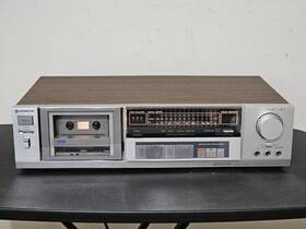 D-e44 Hitachi Stereo Cassette Deck Needs Repair See Notes Vintage