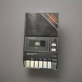 681-6553 J. C. Penney Jcpenny Cassette Player/recorder Model Tested/works