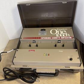 063-00103197 Kingdom One Vintage Touch Portable Expandable Cassette Tape Duplicator Working