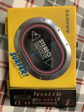 S3090 Lloyds Cassette Player Radio Working Condition. With Disney