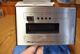 Magnavox Th3535wa01 8 Track Player Model Working New Belt