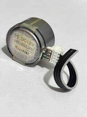 Matsushita Mmu-5b2lwa1 Mmu-5b2lwa1/technics Tascam Jvc And Others Motor For Vintage Cassette