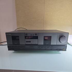 M-t5100 Mitsubishi Vintage Double Cassette Deck