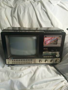 Ctv-1044 Nippon Television Radio Cassette Recorder Model No. Made In Korea 1985