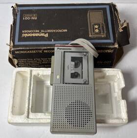 Rn-001 Panasonic Model Tape Recorder