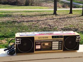 Panasonic Rx-fm27l Vintage Radio Cassette Recorder Untested Works