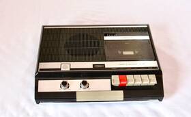 Pioneer Kt-201 Vintage New In Box Portable Cassette Recorder