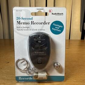 63-948 Radioshack Radio Shack Keychain Memo Recorder/ Flashlight In Box Records 20 Sec Brand New