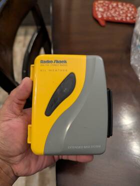 Scp-59 Radioshack Vintage Radio Shack Personal Cassette Player And Am/fm - Works