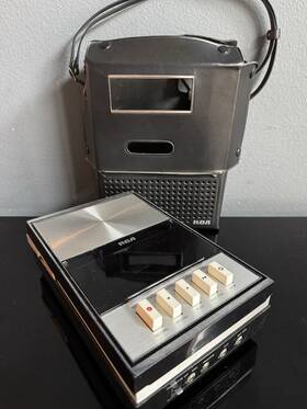 Yzb-525e Rca Vintage Cassette Tape Recorder W Original Case Yzb 525e Japan Untested