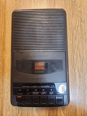14-1150 Realistic Vtg Portable Cassette Tape Recorder Player Ctr-62 Untested