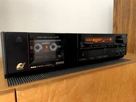 D-x701 Sansui 3-head Cassette Deck