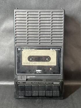 1540a Sanyo Vintage Cassette Recorder Model M