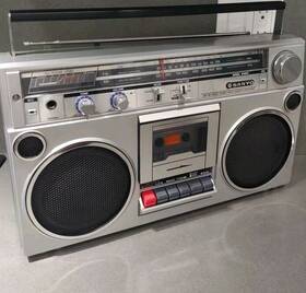 9820 Sanyo Model M Am/ Fm Stereo Raio Cassette Recorder Tested Working