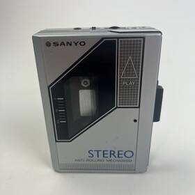 M-g11 Sanyo Vintage Cassette Tape Player Tested And Working