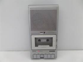 Slim-5 Sanyo Vintage Slim 5 Tape Cassette Recorder