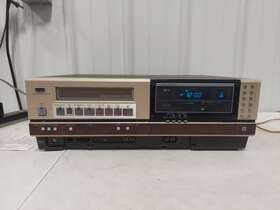 562.53440250 Sears Solid State Betavision Video Cassette Recorder #1647