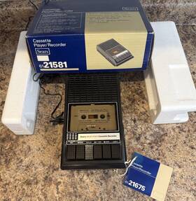 Sears 61-21581 Vtg Cassette Player/recorder Original Accessories Tested Org Box