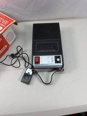 6121601 Sears Vintage Cassette Recorder Player Wood Grain Model Parts Only