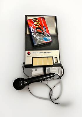 400.34152200 Sears Roebuck And Co. Vtg Portable Audio Cassette Recorder #34152 Microphone Tdk D90 Tape