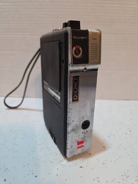 Np-61 Sharp Cassette Recorder - As Is Parts Or Repair