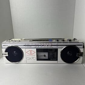 Sharp Qt-70z Rare W White Stereo Radio Cassette Recorder - Please Read