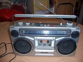 Sony 9902-2 M Radio Cassette Recorder Boombox Vintage Working Made In Japan