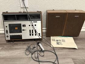 Tc-133 Sony Stereo Cassette Corder Deck Untested/ With Speakers And Manual