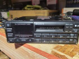 Sony Xr-7300 Pull Out Cassette Stereo Used