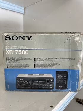 Xr-7500 Sony Cassette Player With Cd Changer Control. Remote. Pullout