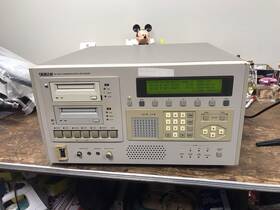 Cr-524t Teac Communication Recorder Powers Up Has Alarm