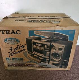 Dc-d2831 Teac Dc-d2800 3 Disc Cd 2 Speed Turntable Cassette Digital Hi-fi System