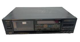 V-550x Teac Vintage Stereo Cassette Deck - For Parts / Repair Powers On