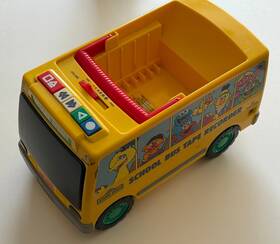 Ctw-440 Tomy Vintage Sesame Street School Bus Cassette Tape Player Recorder 1987