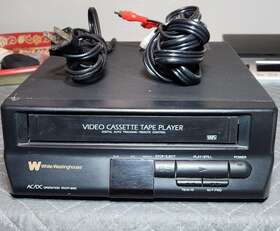 Westinghouse 731398080007 Vintage White- Video Cassette Tape Player Untested Collectible