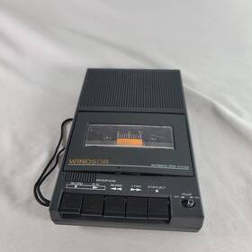 2411 Windsor For Parts Slim Cassette Player Record Button Sticks Model