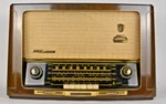 Grundig Majestic Vintage Multi-band Tube Radio Am/fm/sw/bc Phono 3045. Fixed Price $339.99.