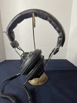 Vintage Magnavox 1A9176 Classic Headphones Parts Only. Fixed Price $10.00.