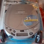 Philips Magnavox Esp Portable Cd Player Silver Headphone Jack AZ7000/17. Fixed Price $38.75.