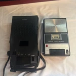 Vintage Realtone Cassette Recorder Model #7611 With Case Works. Fixed Price $5.00.