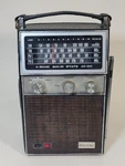 Vintage Browni 4-BAND Solid State Radio AM/FM/PB-1/PB-2 Tested It Works. Fixed Price $25.00.