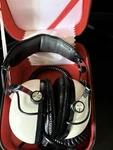 Pioneer SE-50 White 2-WAY Collectible Stereo Over The Ear Headphones In Box. Fixed Price $44.00.