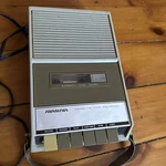 Vintage Soundesign 7612B Cassette Player Recorder. Fixed Price $9.00.